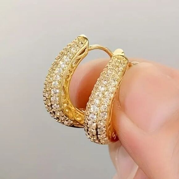 Glittering Gold or Silver Plated Hoop Earrings with Micro Zircons - Picture 7 of 8